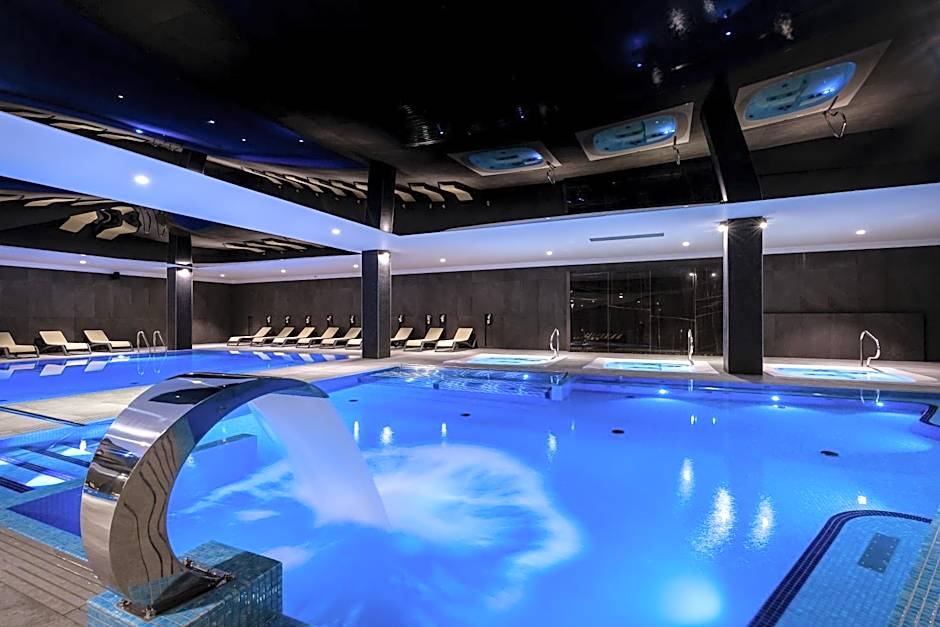 Green Mountain 5* Hotel