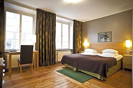 Rex Hotel