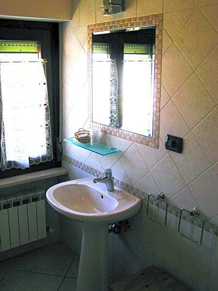Photo 1 of 1 of Single Room