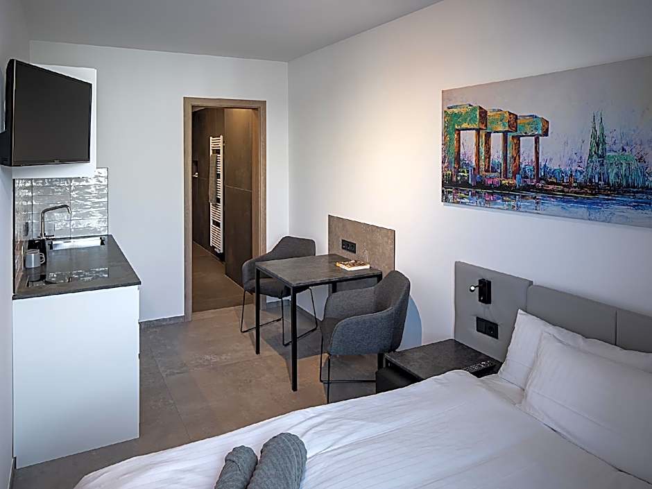 Home & Work Apartments GmbH & Co. KG