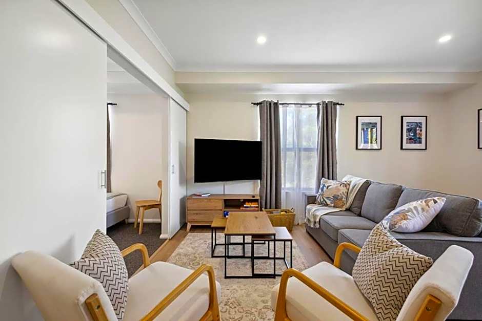 Jolly on James- 2BDR