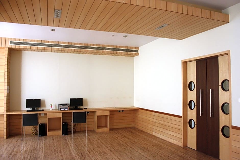 Royal Orchid Central Kireeti Hampi