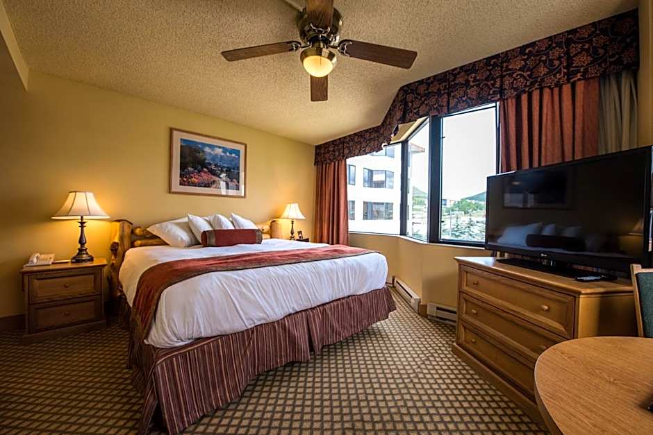 The Grand Lodge, A Vail Resorts Property