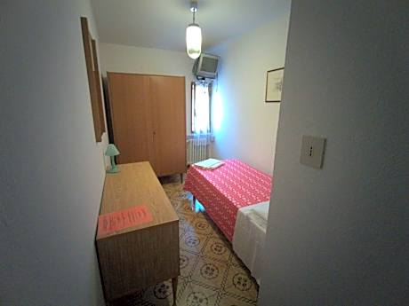 Small Single Room
