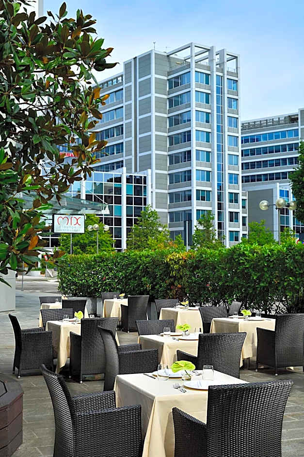 UNAHOTELS The ONE Milano Hotel & Residence