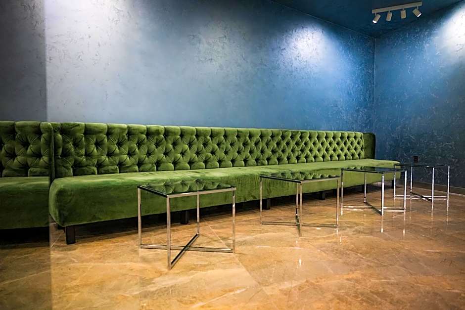 Continental Apartments