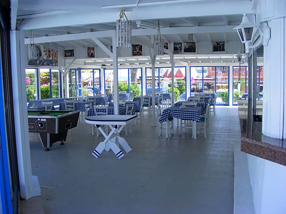 Flokkas Hotel Apartments