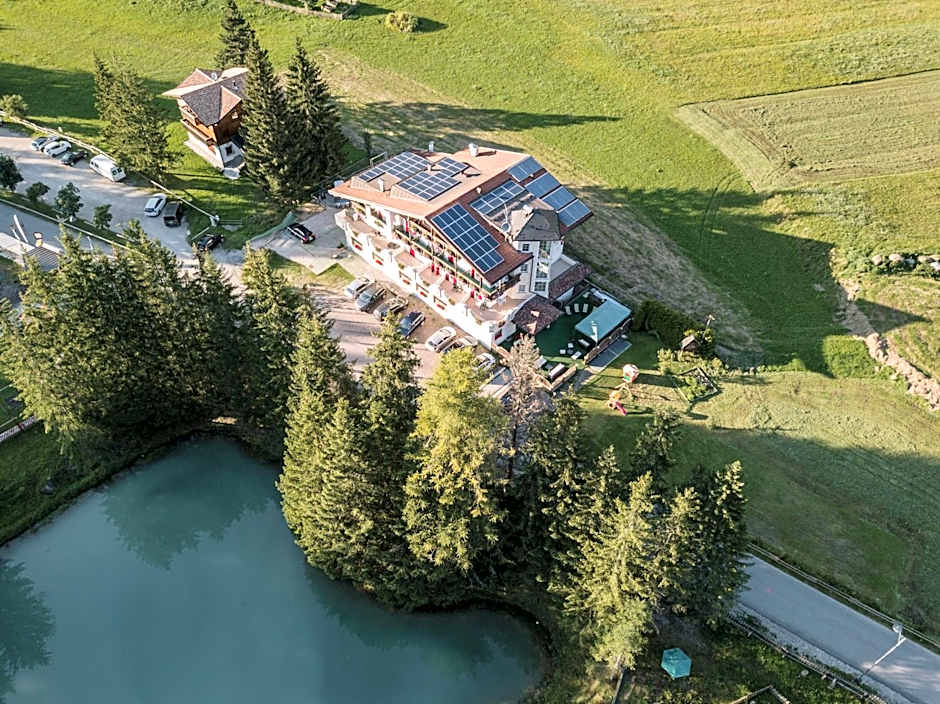 Chalet Pineta relax location