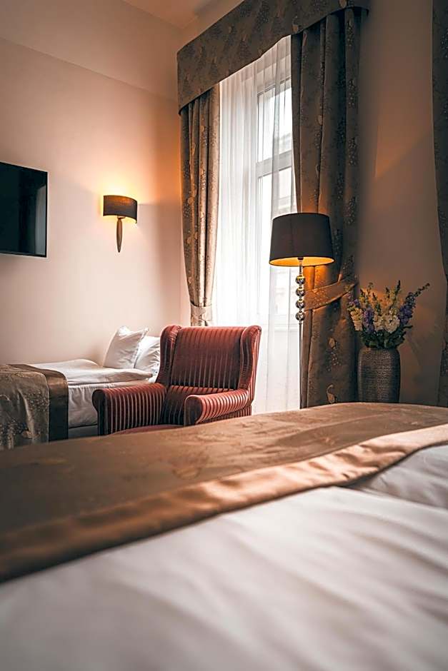 Hotel Julian