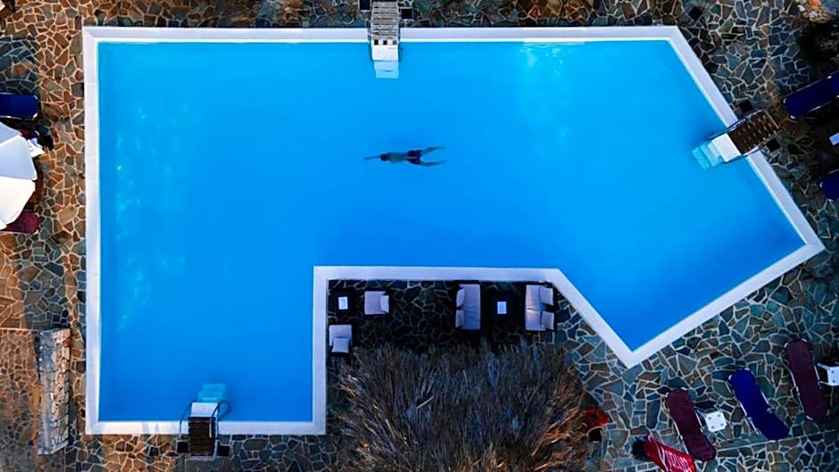 Royal Club Hotel - Aqua Poolside Bliss