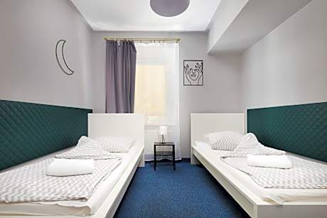 Twin Room with Bathroom