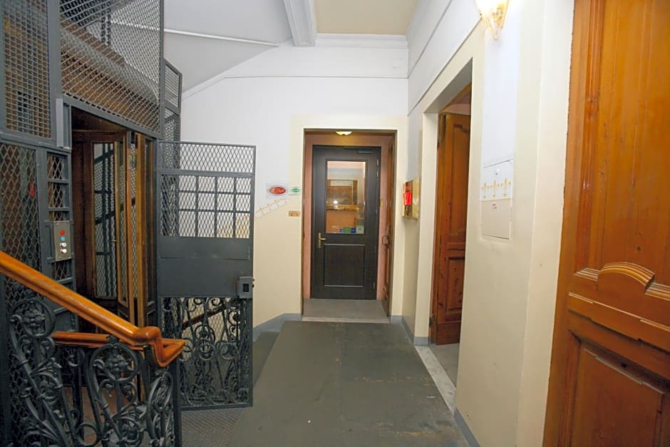 Hotel Desiree