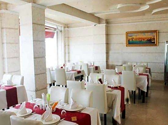 Hotel Ikram El Dhayf