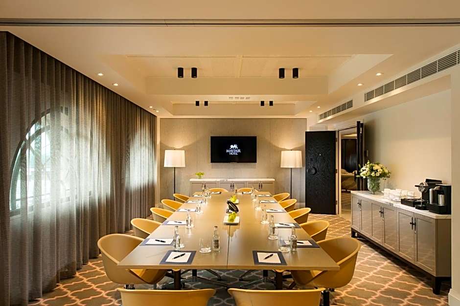 Mayfair Hotel Adelaide by IHG