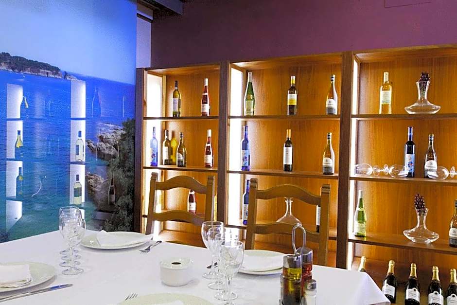 Hotel Restaurant Sant Pol