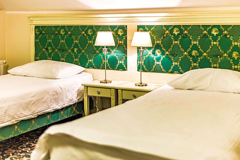 Hotel Sobienie Królewskie