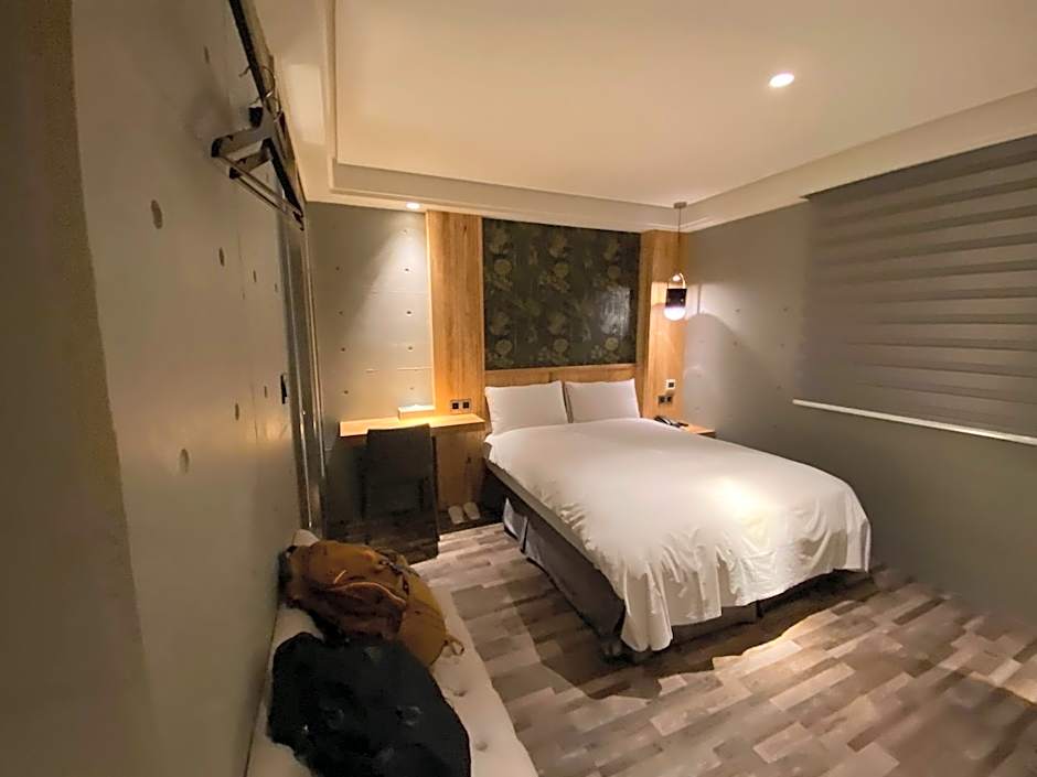 Micro Hotel