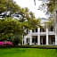 Monmouth Historic Inn