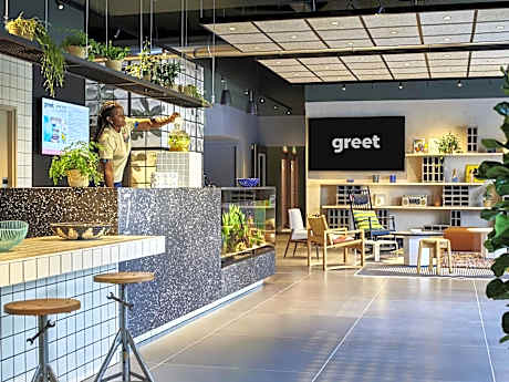 Greet Hotel Paris porte de la Chapelle - Aréna