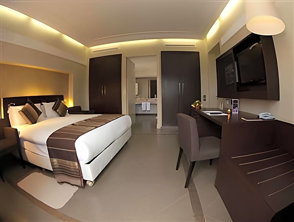 Photo 1 of 1 of Triple All Inclusive
