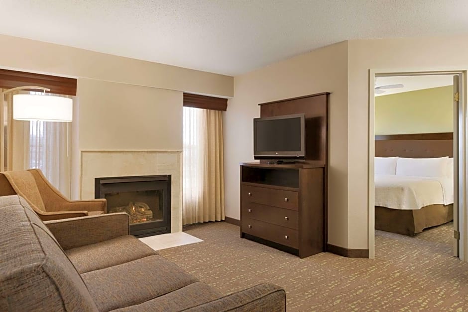 Homewood Suites By Hilton Toledo/Maumee