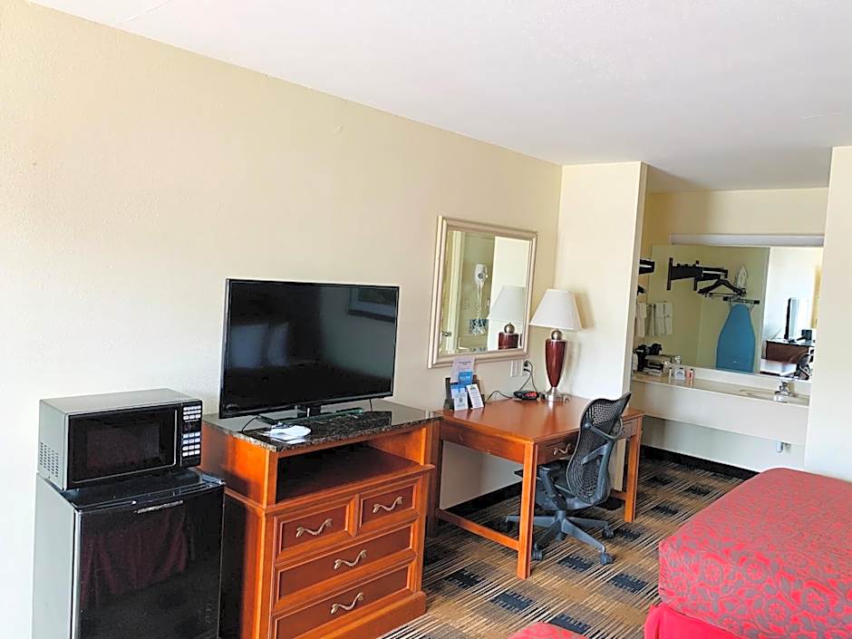 Days Inn by Wyndham Trumann AR