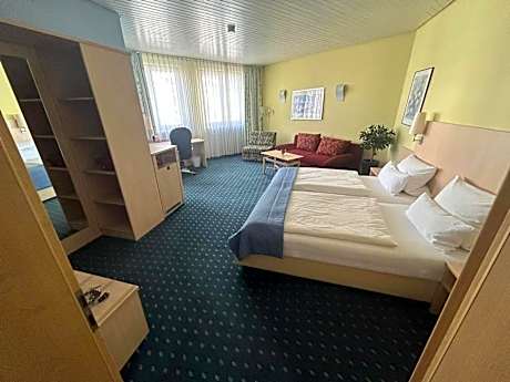 One-Bedroom Standard Apartment