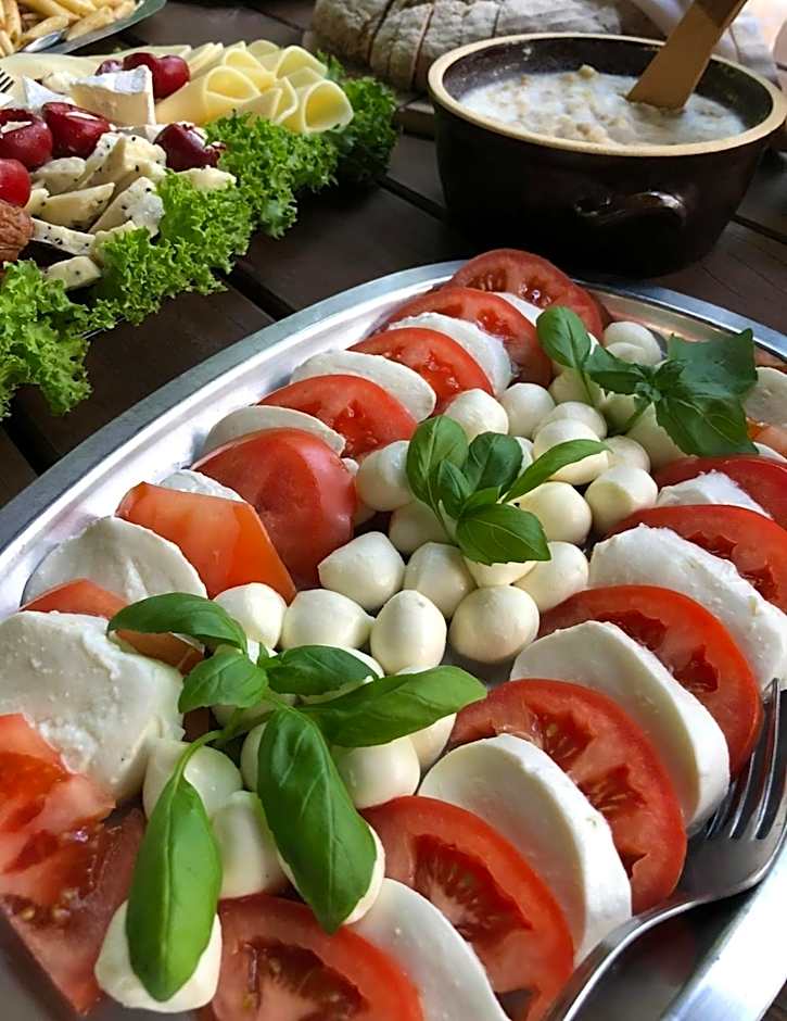 Ośrodek Szkoleniowo Wypoczynkowy ROŻNÓW