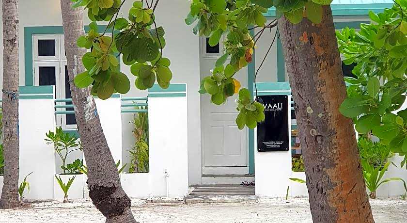 Vaali Maldives Island Escapes & Dive