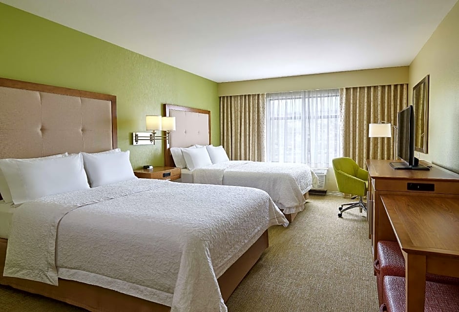 Photo 1 of 12 of 2 Queen Beds, Hearing/Mobility Accessible, Bathtub