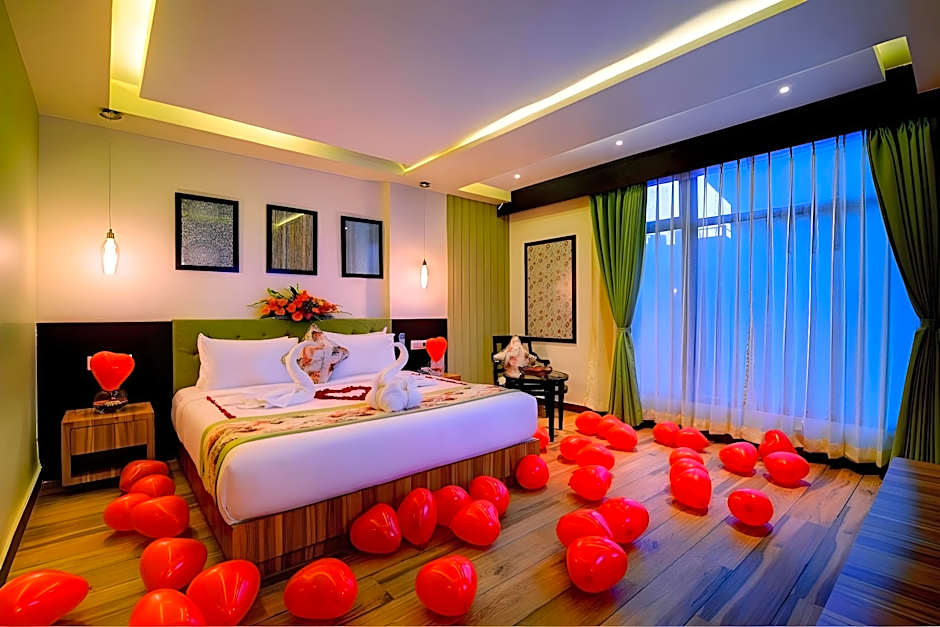 Udaan Clover Hotel & Banquets, Siliguri