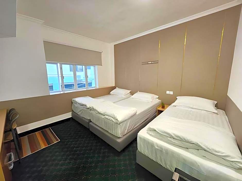 Man Va Hotel