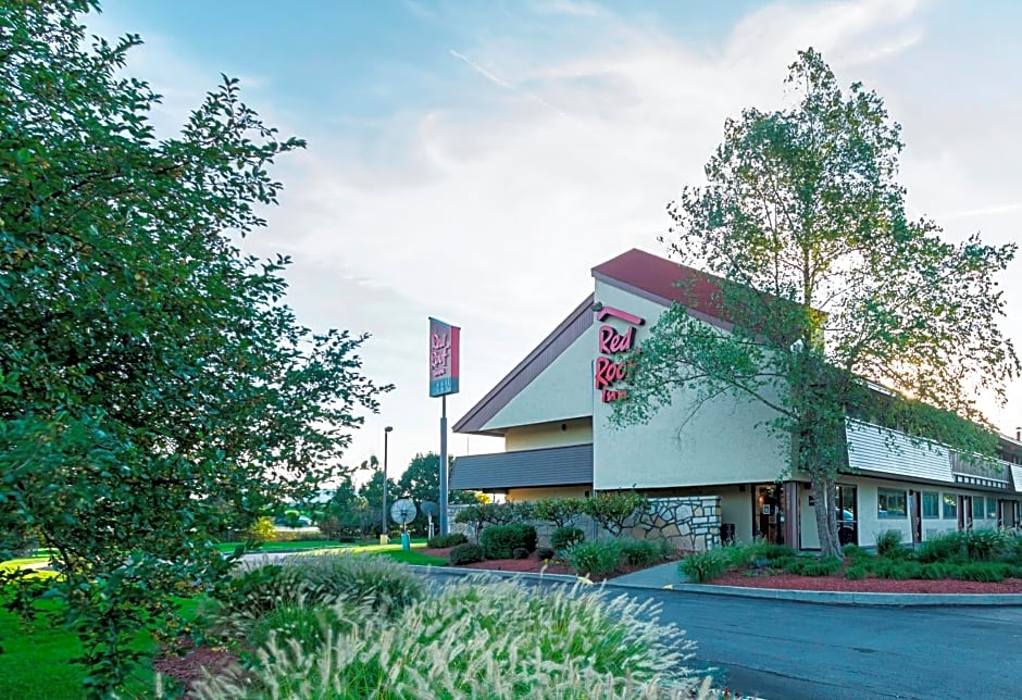 Red Roof Inn Indianapolis North - College Park