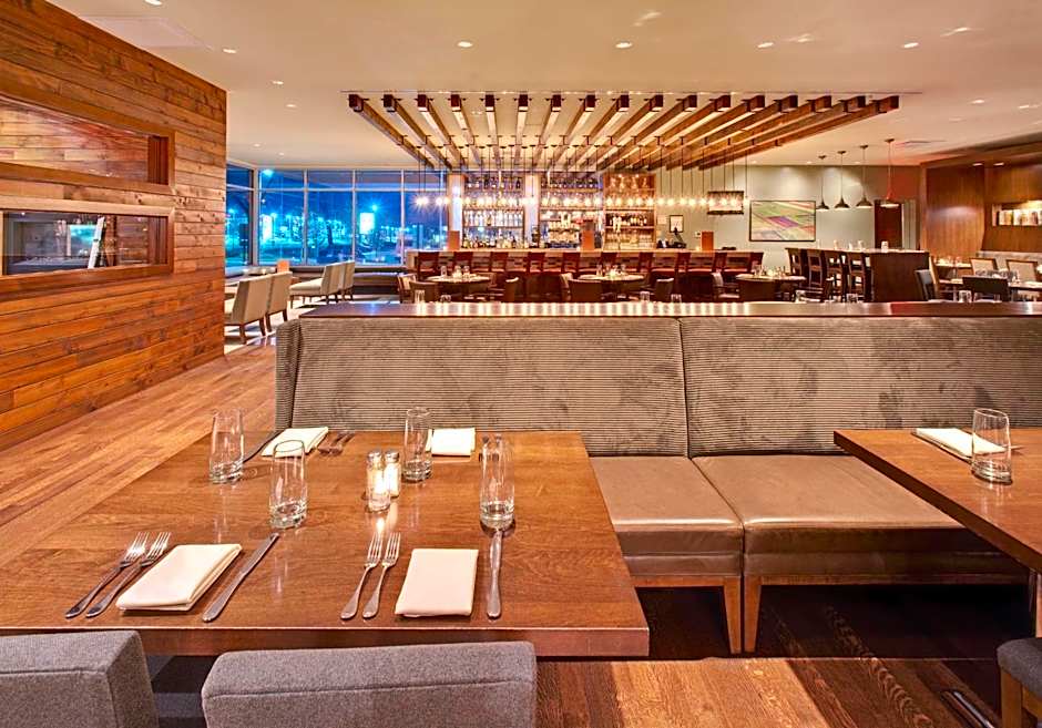 Crowne Plaza Hotel Glen Ellyn/Lombard By IHG