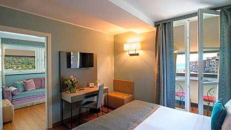 -SCRIPTORIUM STUDIO-