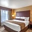 Cobblestone Hotel & Suites Hartford