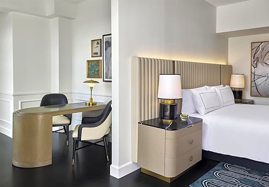 Photo 1 of 7 of Suite