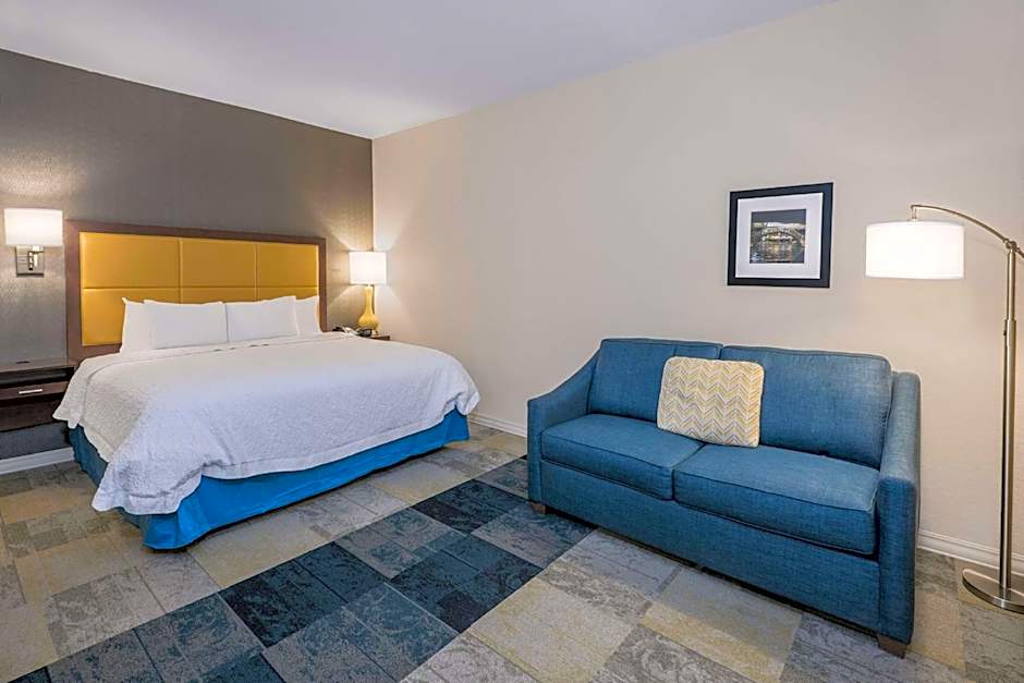 Hampton Inn By Hilton & Suites San Antonio Brooks City Base, TX