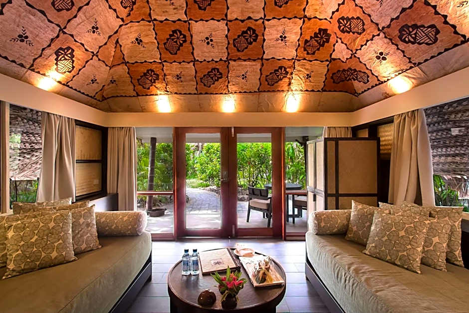 Castaway Island Resort