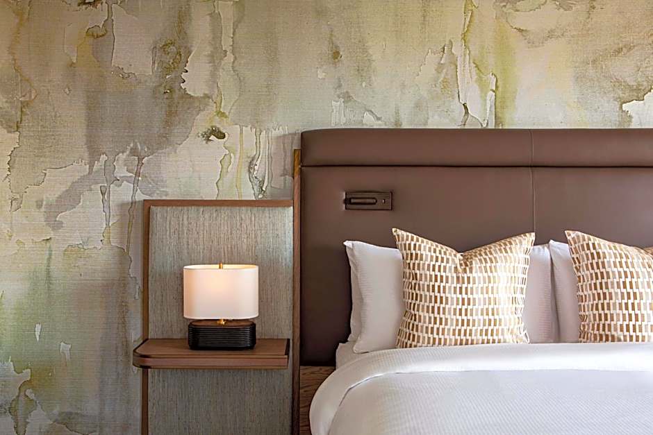 JW Marriott Essex House New York