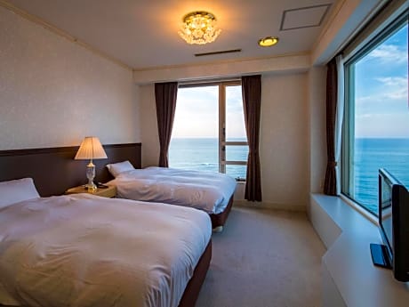 Japanese-Style Suite