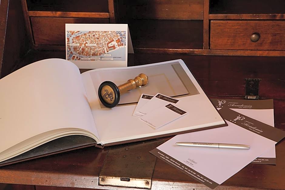 Pensione Accademia - Villa Maravege