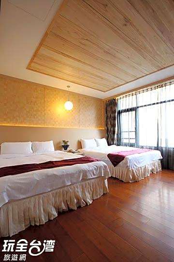 Shuian Lakeside Hotel