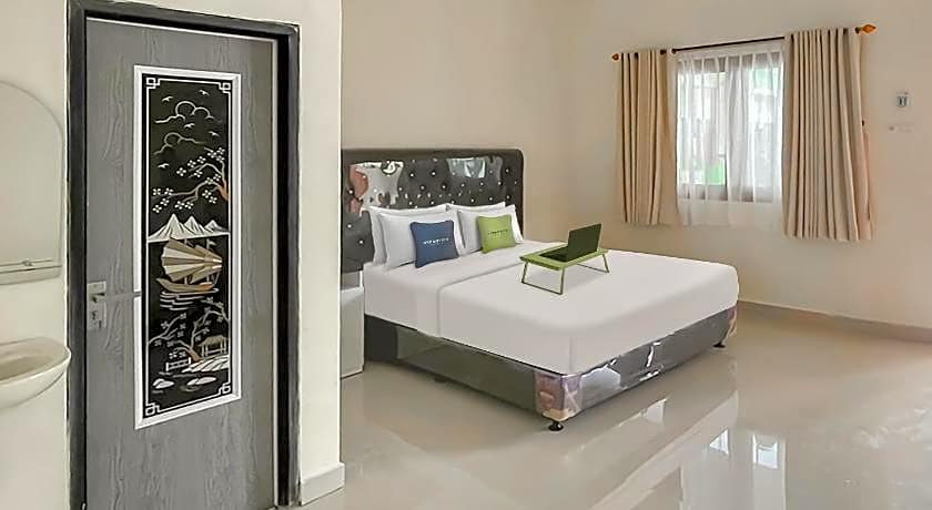 Urbanview Hotel Tirtamaya Jaya Indah Indramayu by RedDoorz
