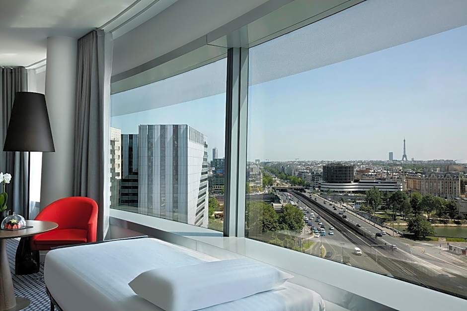 Melia Paris La Defense