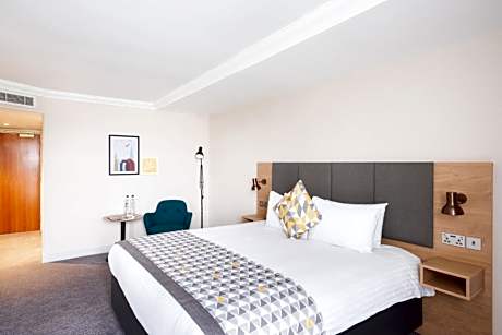 Standard Super King Room