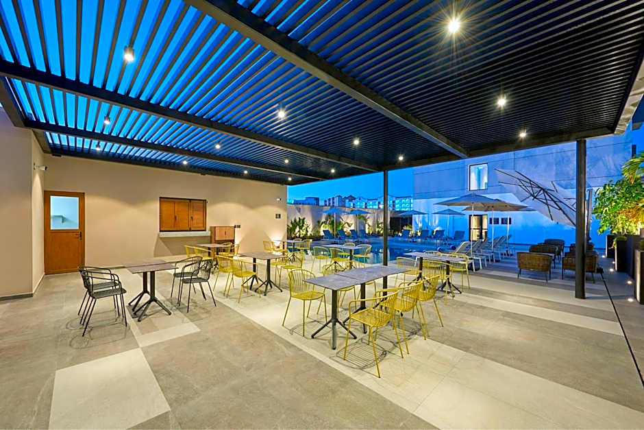 City Express Plus by Marriott Mazatlan