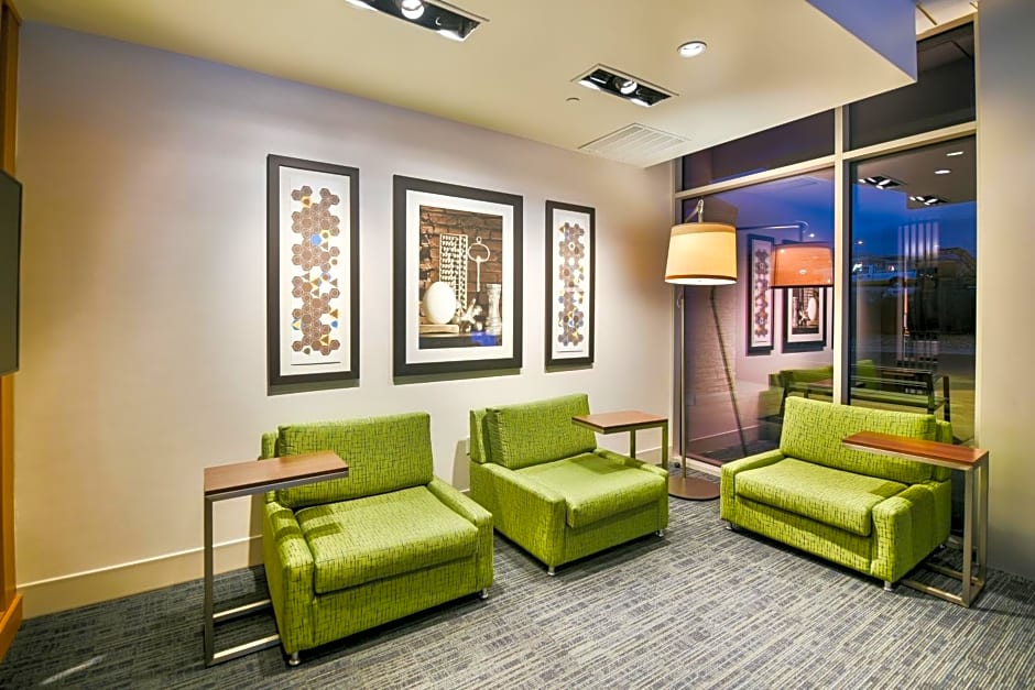 Holiday Inn Express & Suites Lehi - Thanksgiving Point