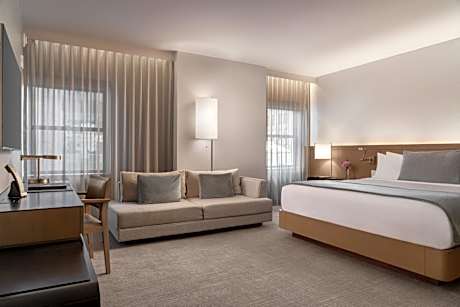 The Knickerbocker Hotel