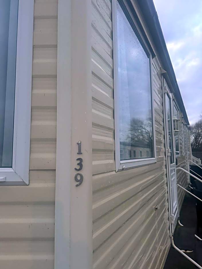 marine getaways caravan hire